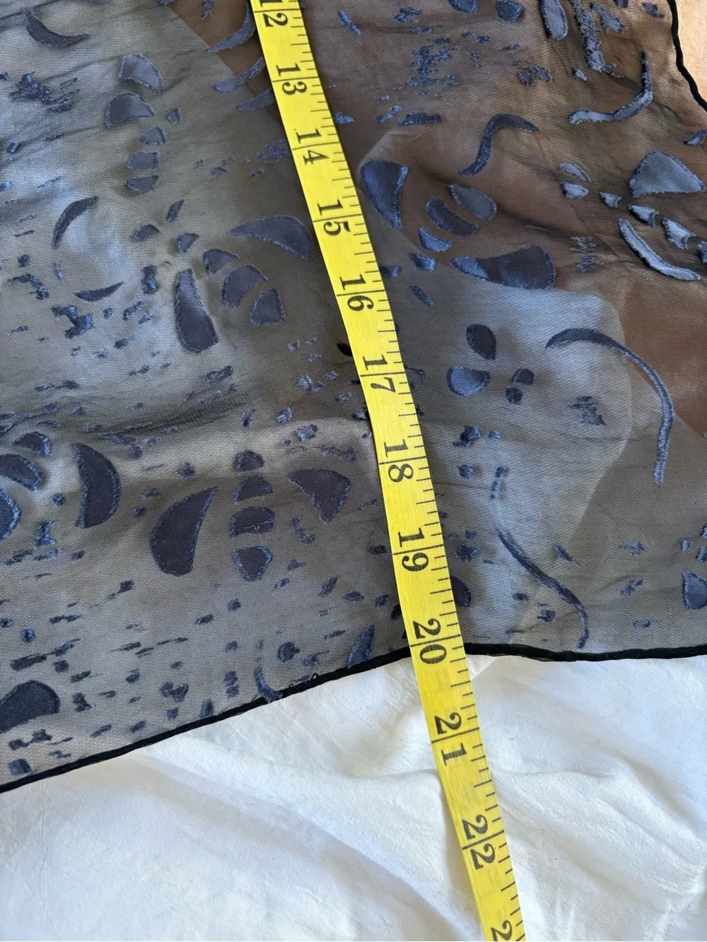 VNTG Hand Made Silk Velvet Burnout Black Blue Scarf Bee Pattern Artsy Preppy‎